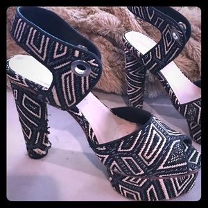 Loeffler Randall Woven Abstract Print Platforms